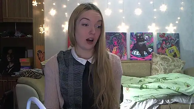 SecretSophia online show from 01.13.25