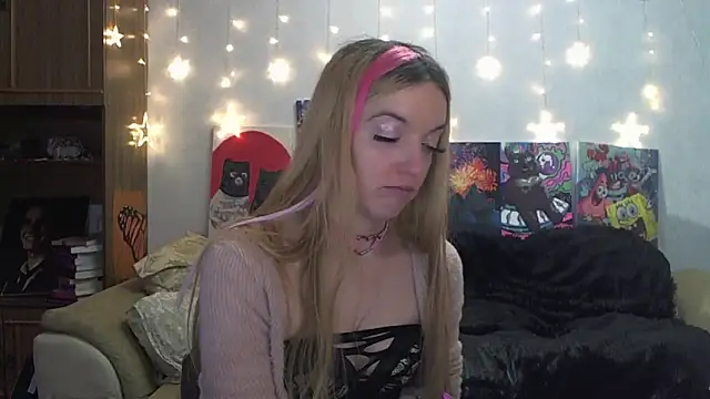 SecretSophia online show from 02.18.25