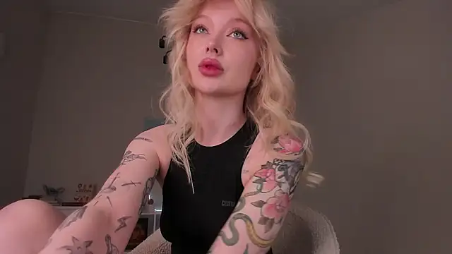 sugar club online show from 04.27.26