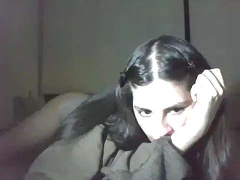 Snapshot of Insomniacl chatting on 12.19.24 Insomniacl online show from 12.19.24