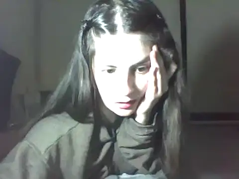 Snapshot of Insomniacl chatting on 01.17.25 Insomniacl online show from 01.17.25