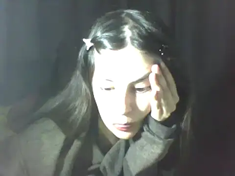 Snapshot of Insomniacl chatting on 12.01.25 Insomniacl online show from 12.01.25