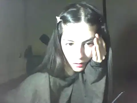 Snapshot of Insomniacl chatting on 04.04.26 Insomniacl online show from 04.04.26