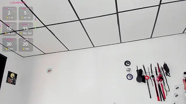 SAMANTHA DM online show from 02.27.26