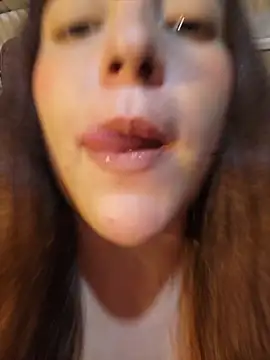 VickyHoult online show from 04.26.26