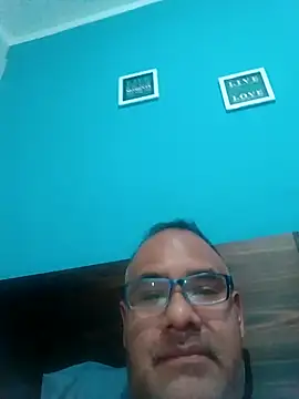 PhillDrake11 online show from 11.28.25