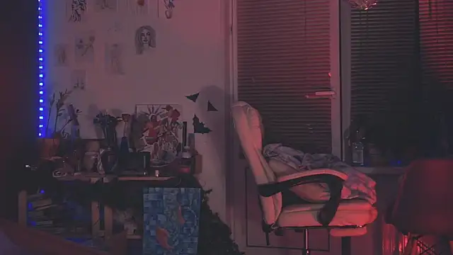 juby yuby online show from 12.22.24