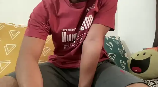 Snapshot of yourhorny_man chatting on 02.26.25 yourhorny man online show from 02.26.25