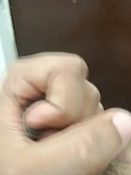 Snapshot of Deluxe_dick chatting on 06.16.26 Deluxe dick online show from 06.16.26