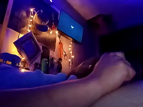 Snapshot of Jewfish420 chatting on 12.04.24 Jewfish420 online show from 12.04.24