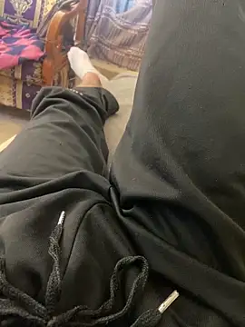 Snapshot of stevesaa chatting on 11.01.25 stevesaa online show from 11.01.25