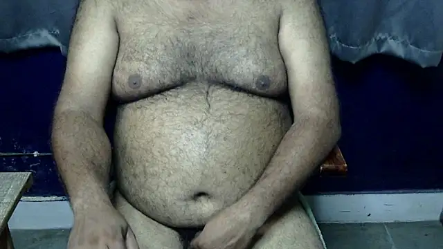 Snapshot of hairysubcub_70 chatting on 07.22.26 hairysubcub 70 online show from 07.22.26