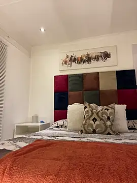 Snapshot of sexyTHANDO chatting on 09.24.25 sexyTHANDO online show from 09.24.25