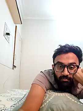 love4shownude online show from 10.18.25