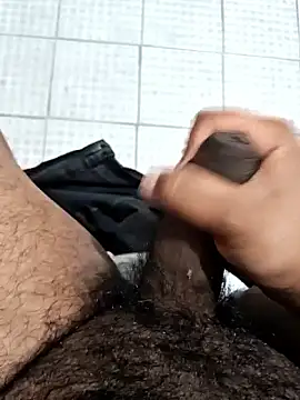 Gerardo31017 online show from 11.17.25