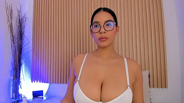 GenesisRuiz online show from 06.29.26