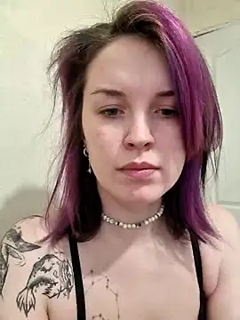 Snapshot of LazyTanukii chatting on 01.18.25 LazyTanukii online show from 01.18.25