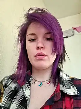 Snapshot of LazyTanukii chatting on 02.05.25 LazyTanukii online show from 02.05.25