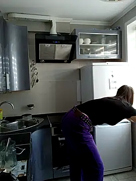 Snapshot of LazyTanukii chatting on 09.15.25 LazyTanukii online show from 09.15.25