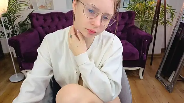 CharmedDoll online show from 04.28.26