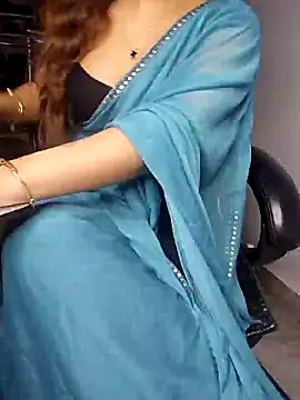 Snapshot of aliyaah_singh chatting on 01.20.25 aliyaah singh online show from 01.20.25