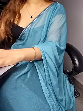 Snapshot of aliyaah_singh chatting on 01.20.25 aliyaah singh online show from 01.20.25