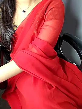 Snapshot of aliyaah_singh chatting on 11.18.25 aliyaah singh online show from 11.18.25