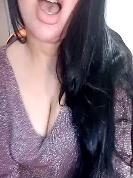 Queen sousou online show from 10.15.25