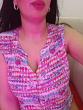 Snapshot of Queen_sousou chatting on 06.23.26 Queen sousou online show from 06.23.26