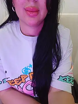 Snapshot of Queen_sousou chatting on 07.17.26 Queen sousou online show from 07.17.26
