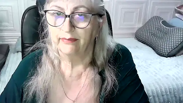 LolkaAlyss online show from 04.22.26