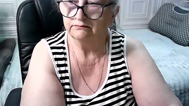 LolkaAlyss online show from 04.30.26