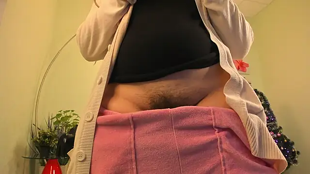 Snapshot of BattyMoll chatting on 12.10.24 BattyMoll online show from 12.10.24