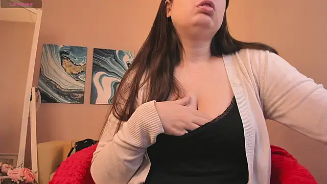 Snapshot of BattyMoll chatting on 12.20.24 BattyMoll online show from 12.20.24