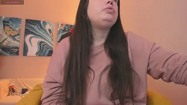 Snapshot of BattyMoll chatting on 02.11.25 BattyMoll online show from 02.11.25