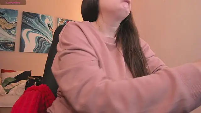 Snapshot of BattyMoll chatting on 03.07.25 BattyMoll online show from 03.07.25