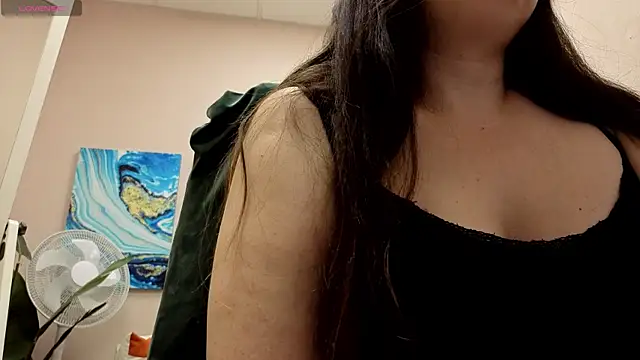 Snapshot of BattyMoll chatting on 11.02.25 BattyMoll online show from 11.02.25