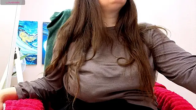 Snapshot of BattyMoll chatting on 11.05.25 BattyMoll online show from 11.05.25