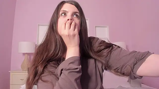 BattyMoll online show from 12.21.25