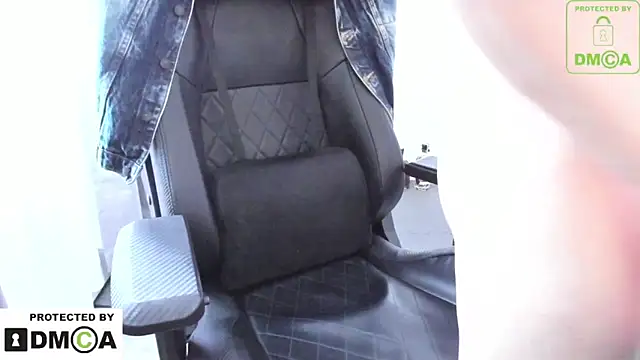 Snapshot of Seans1million chatting on 02.28.25 Seans1million online show from 02.28.25