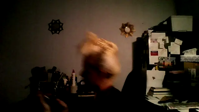 XTRAHORNYONE online show from 10.09.25