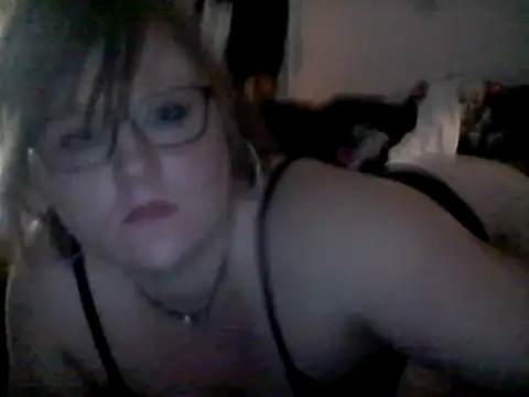 Snapshot of JadeDaMilf chatting on 02.04.25 JadeDaMilf online show from 02.04.25