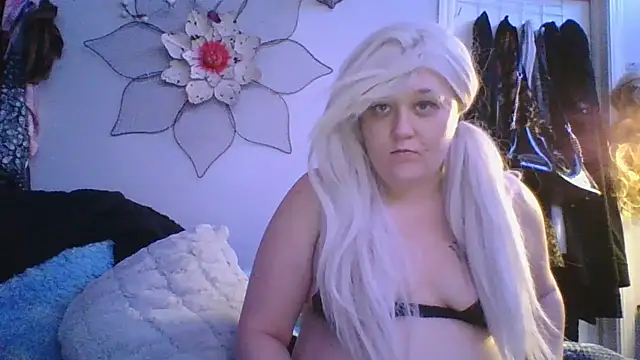 Snapshot of JadeDaMilf chatting on 02.08.26 JadeDaMilf online show from 02.08.26