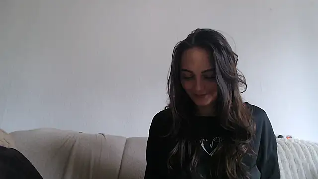 Katze22 online show from 12.18.24