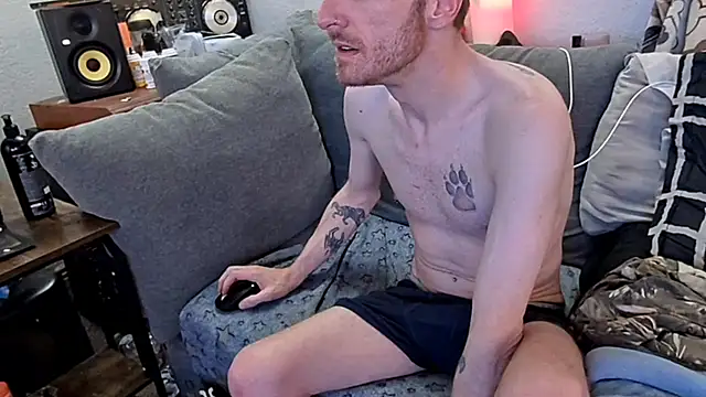 Snapshot of pyrowuff chatting on 03.17.26 pyrowuff online show from 03.17.26