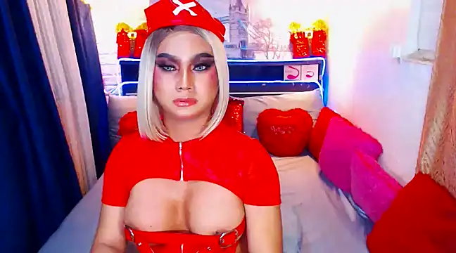 Snapshot of TsGoddessNhicolle chatting on 12.02.24 TsGoddessNhicolle online show from 12.02.24