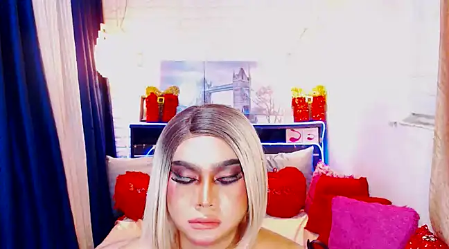 Snapshot of TsGoddessNhicolle chatting on 01.09.25 TsGoddessNhicolle online show from 01.09.25