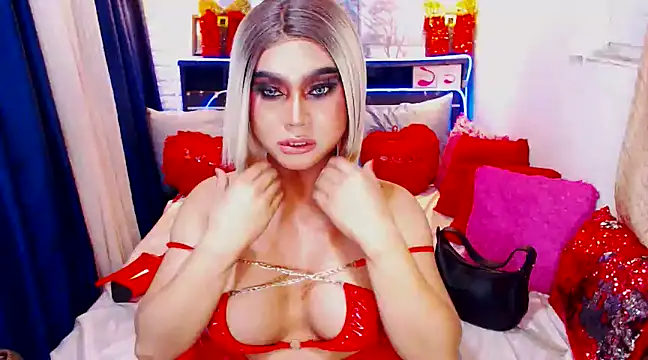 Snapshot of TsGoddessNhicolle chatting on 01.09.25 TsGoddessNhicolle online show from 01.09.25