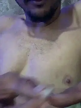 Snapshot of domigoodguy chatting on 12.18.24 domigoodguy online show from 12.18.24