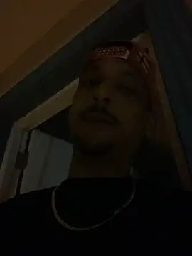 Snapshot of domigoodguy chatting on 02.10.25 domigoodguy online show from 02.10.25